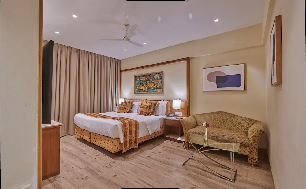 Regent Hotel Andheri 14/22
