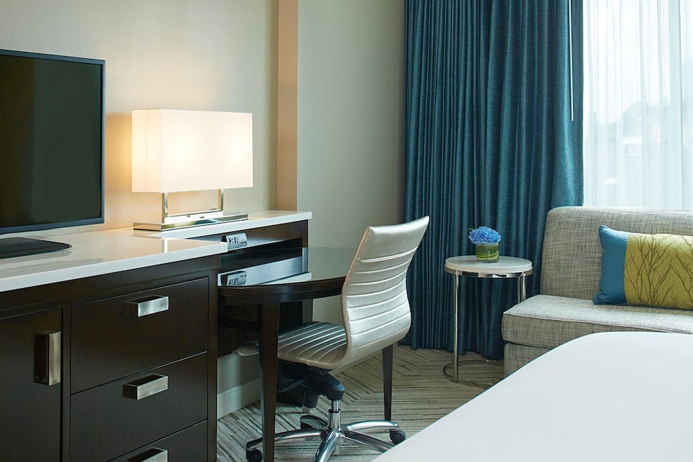 Hyatt Regency Atlanta Perimeter At Villa Christina 56/62