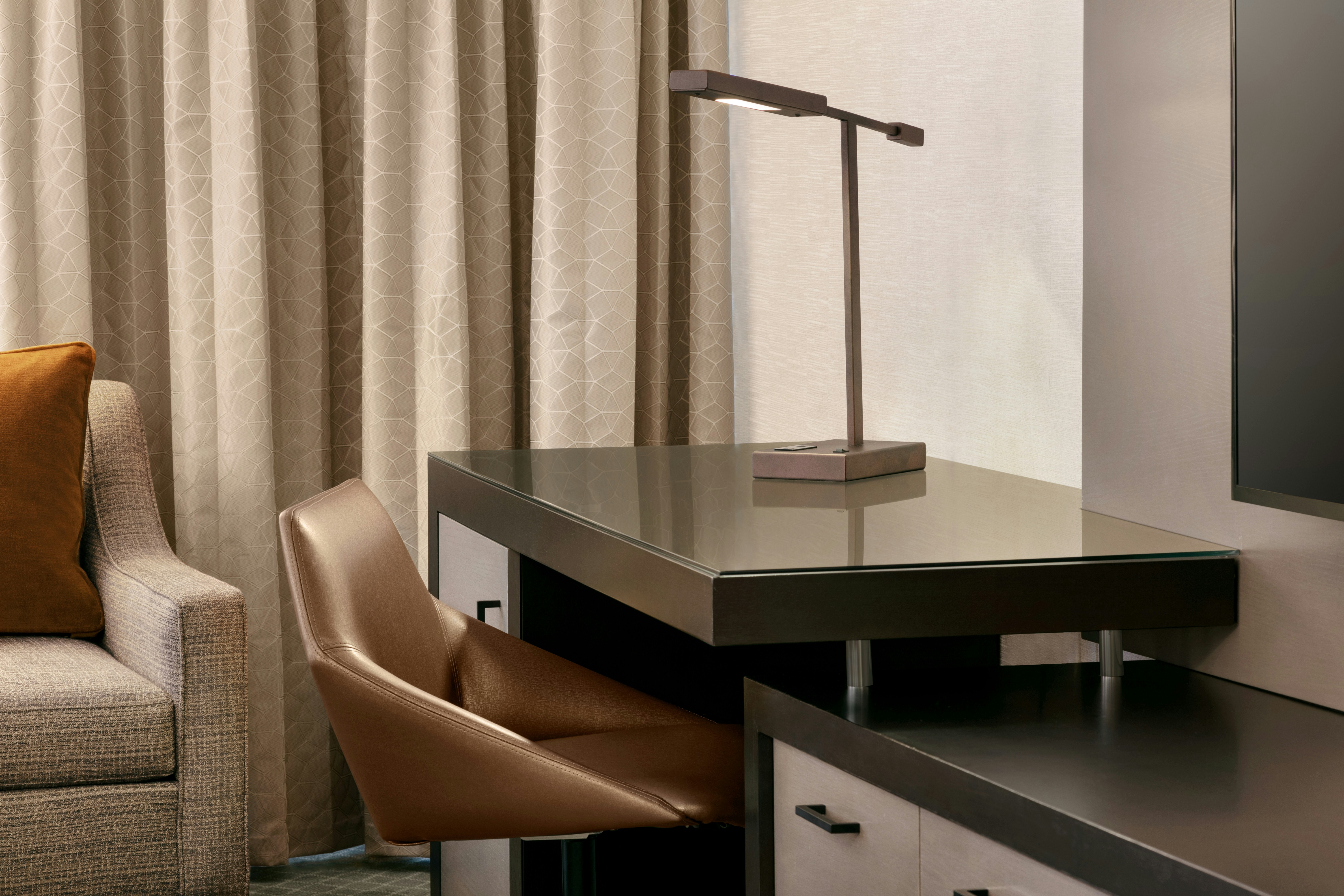 Doubletree By Hilton Mclean Tysons 38/71