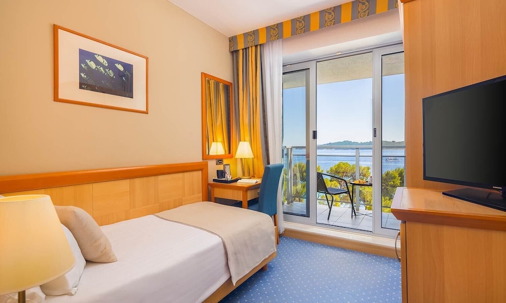 Aminess Vival Grand Azur Hotel 24/66