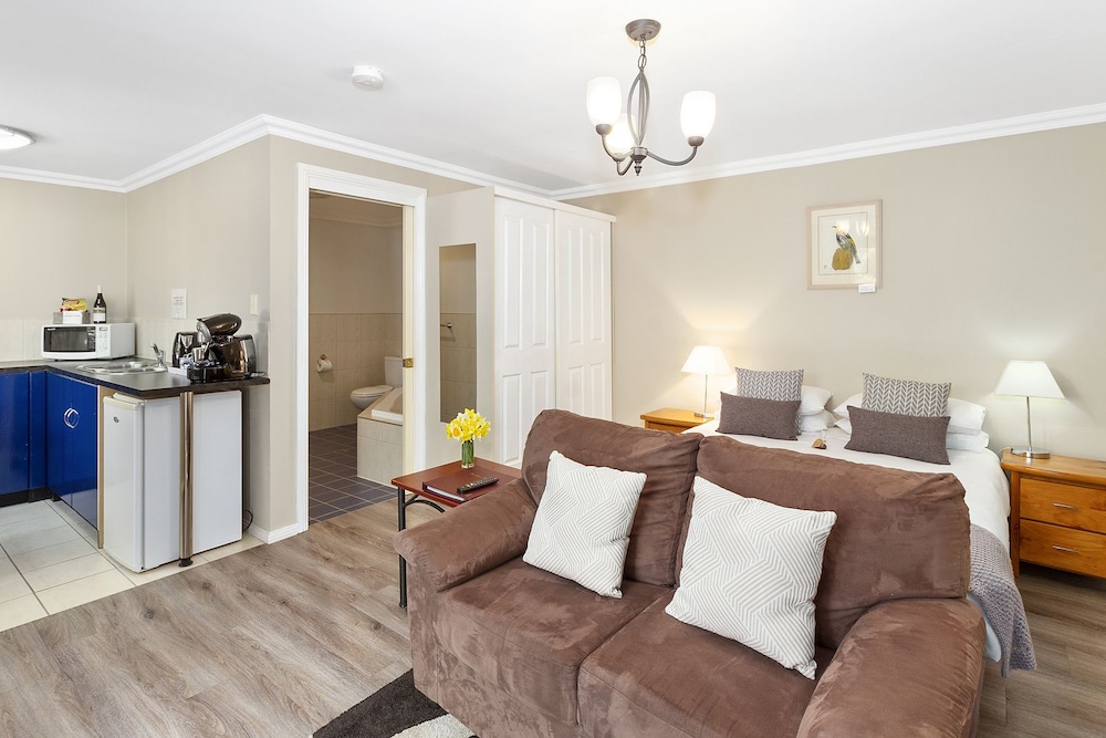 Oyster Cove Chalets 14/42