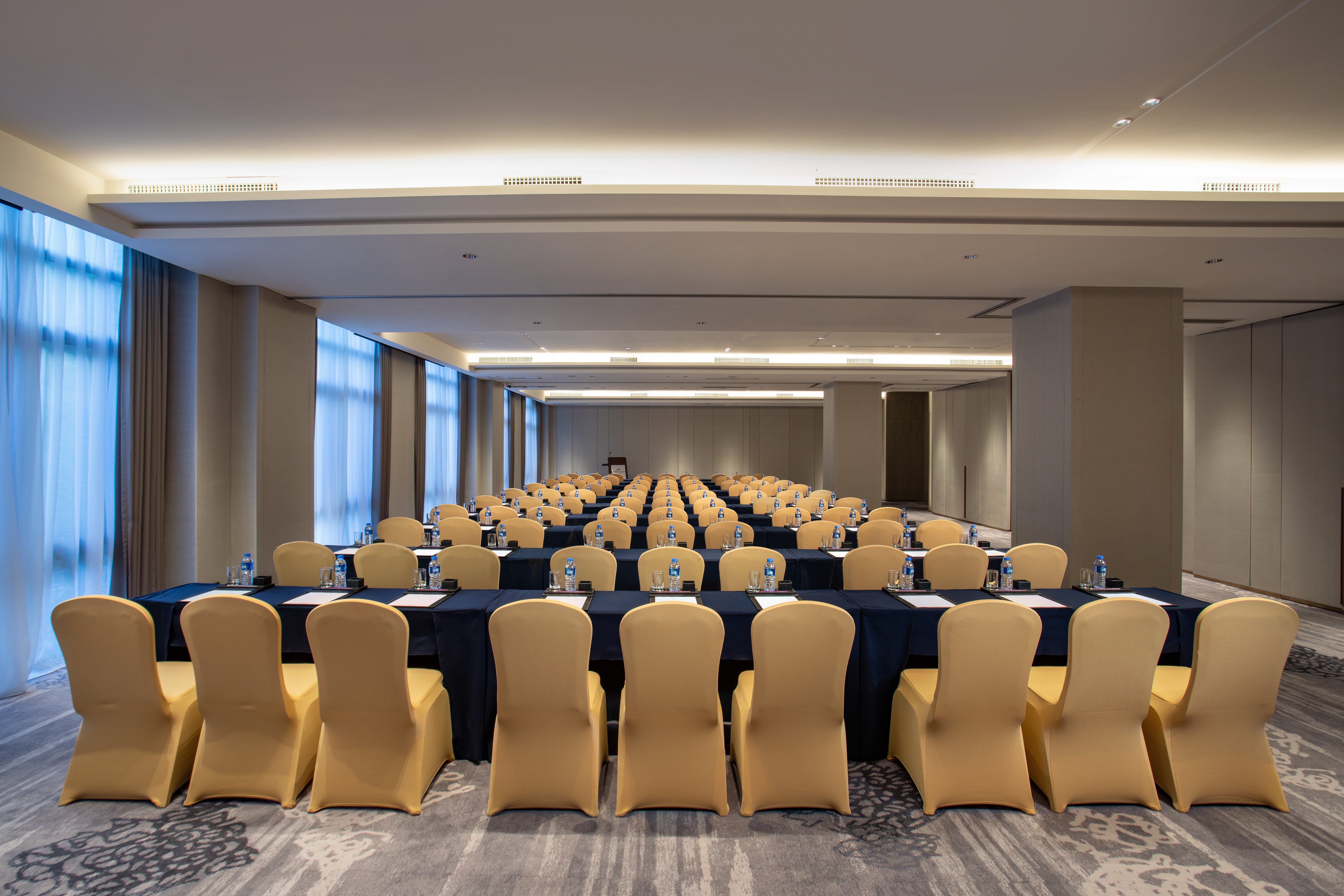 Crowne Plaza Fuzhou South 56/65
