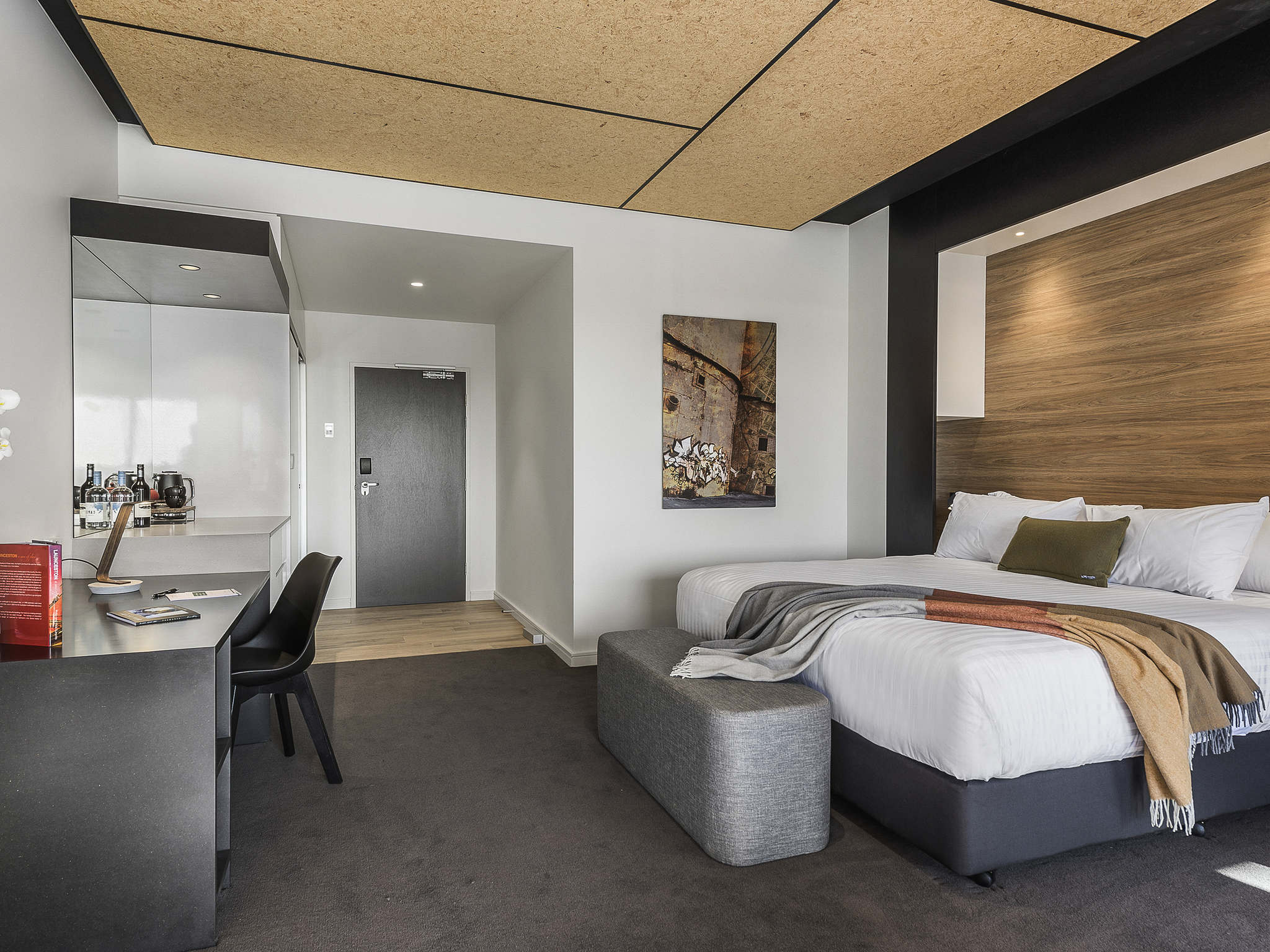 2 Bedrooms, Tamar River, Suite
