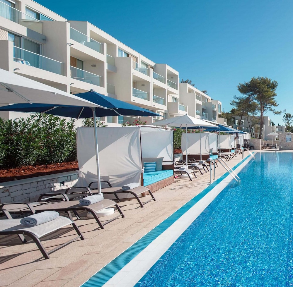 Girandella Resort Valamar Collection - Adults 43/50