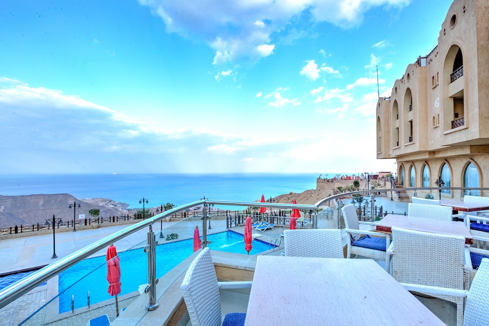 El Jabal Sokhna Hotel 8/28