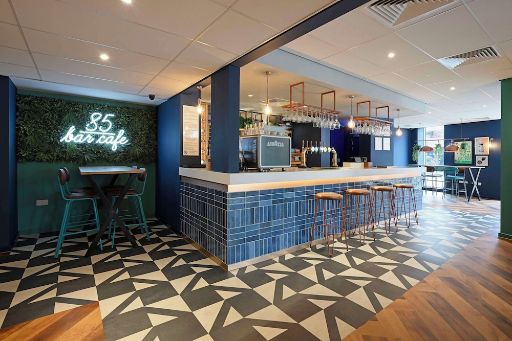 Lobby at Travelodge London Waterloo Hotel, LONDON