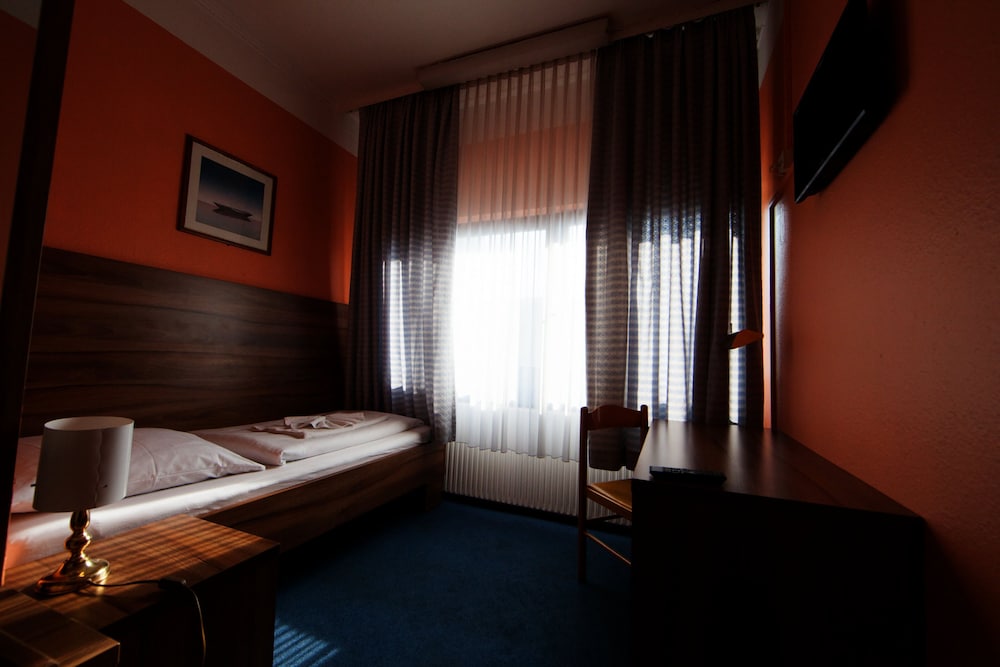 ALPER AM POTSDAMER PLATZ HOTEL 12/31