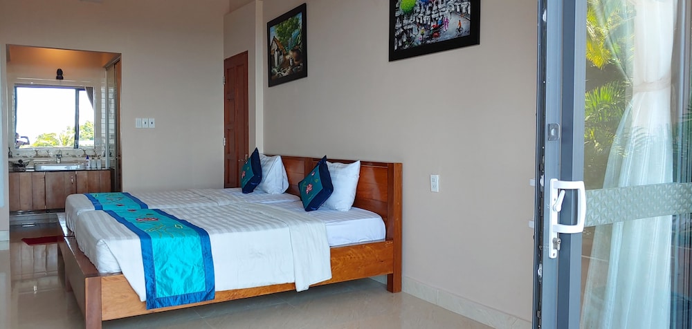 Hong Bin Bungalow 15/50