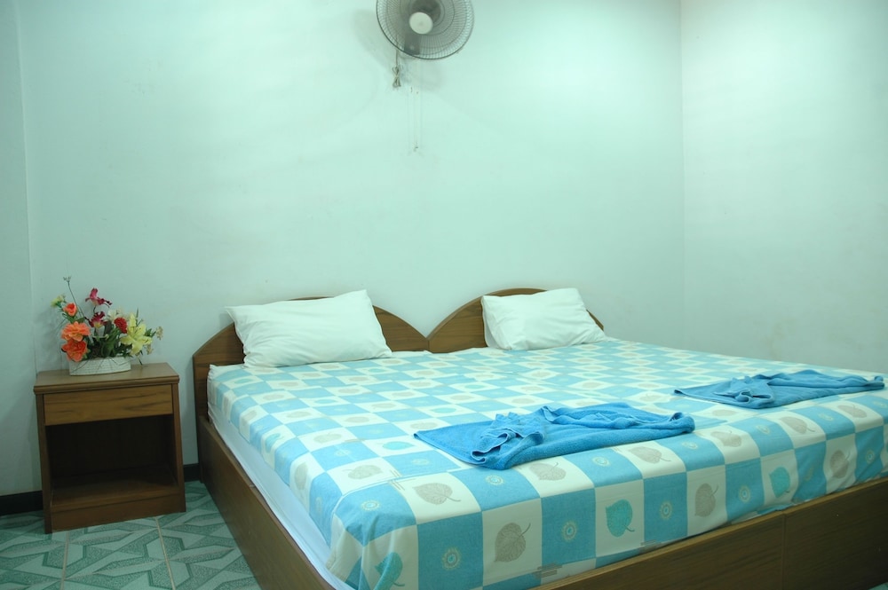 Ocean View Resort 15/70