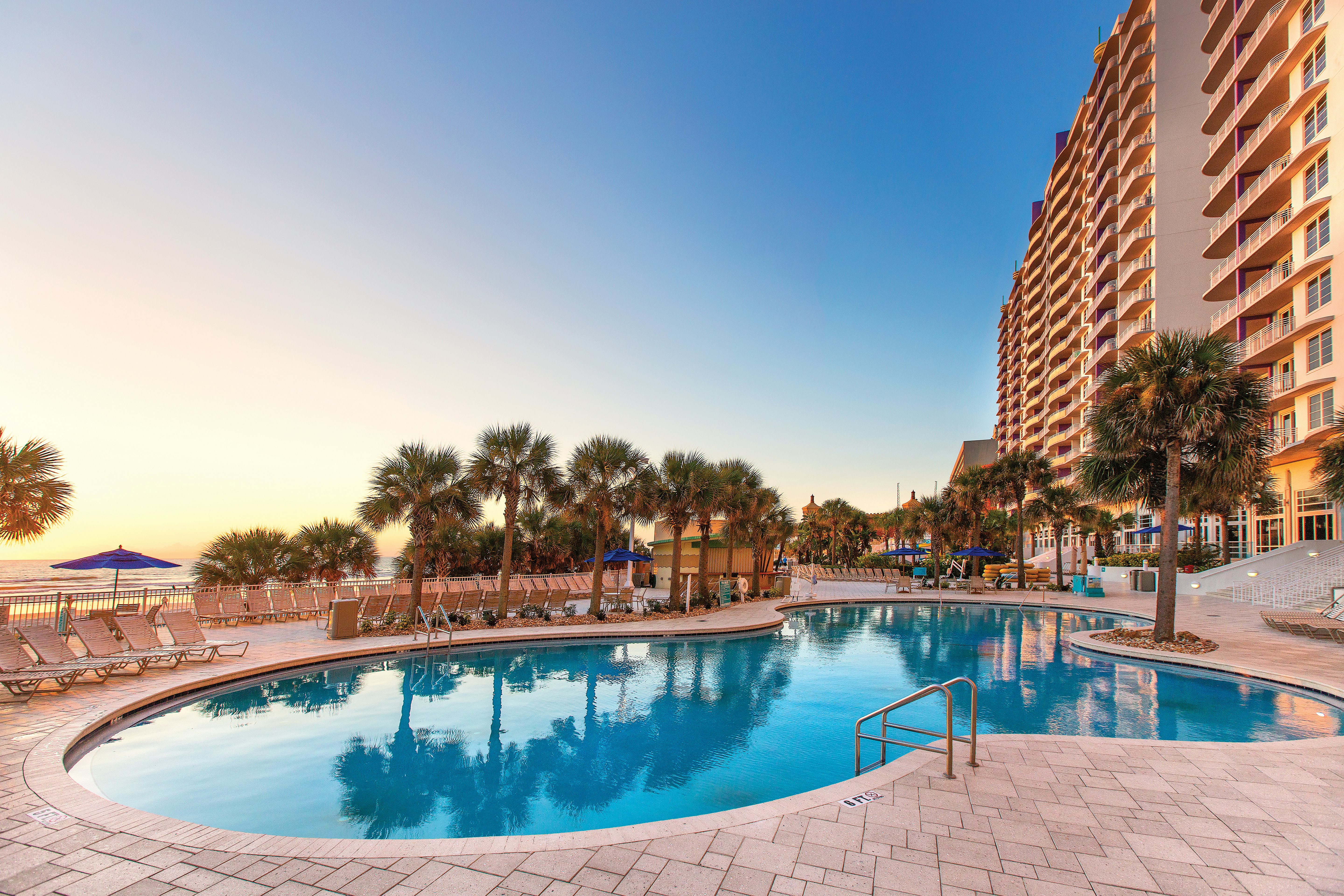 Club Wyndham Ocean Walk 12/34