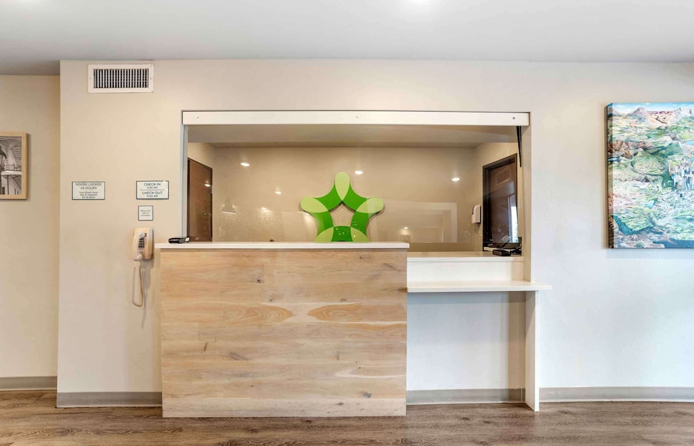 WoodSpring Suites New Orleans Airport 7/46