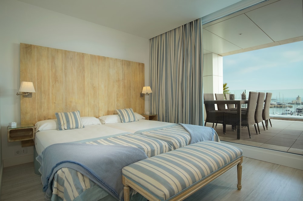 LAS SUITES DE PUERTO SHERRY 9/60