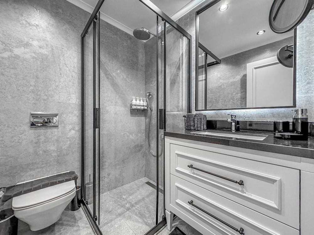 Ena Boutique Hotel 49/50