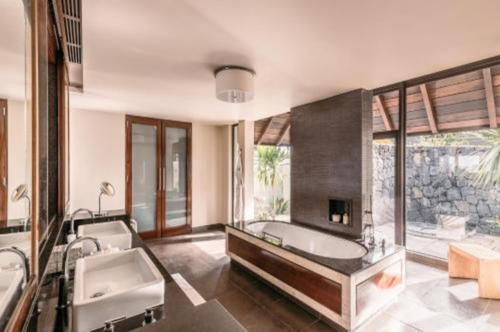 Island, Beach Pool, Villa, Twin Beds