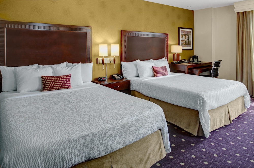 Courtyard by Marriott Kansas City Country Club Plaza 5/38
