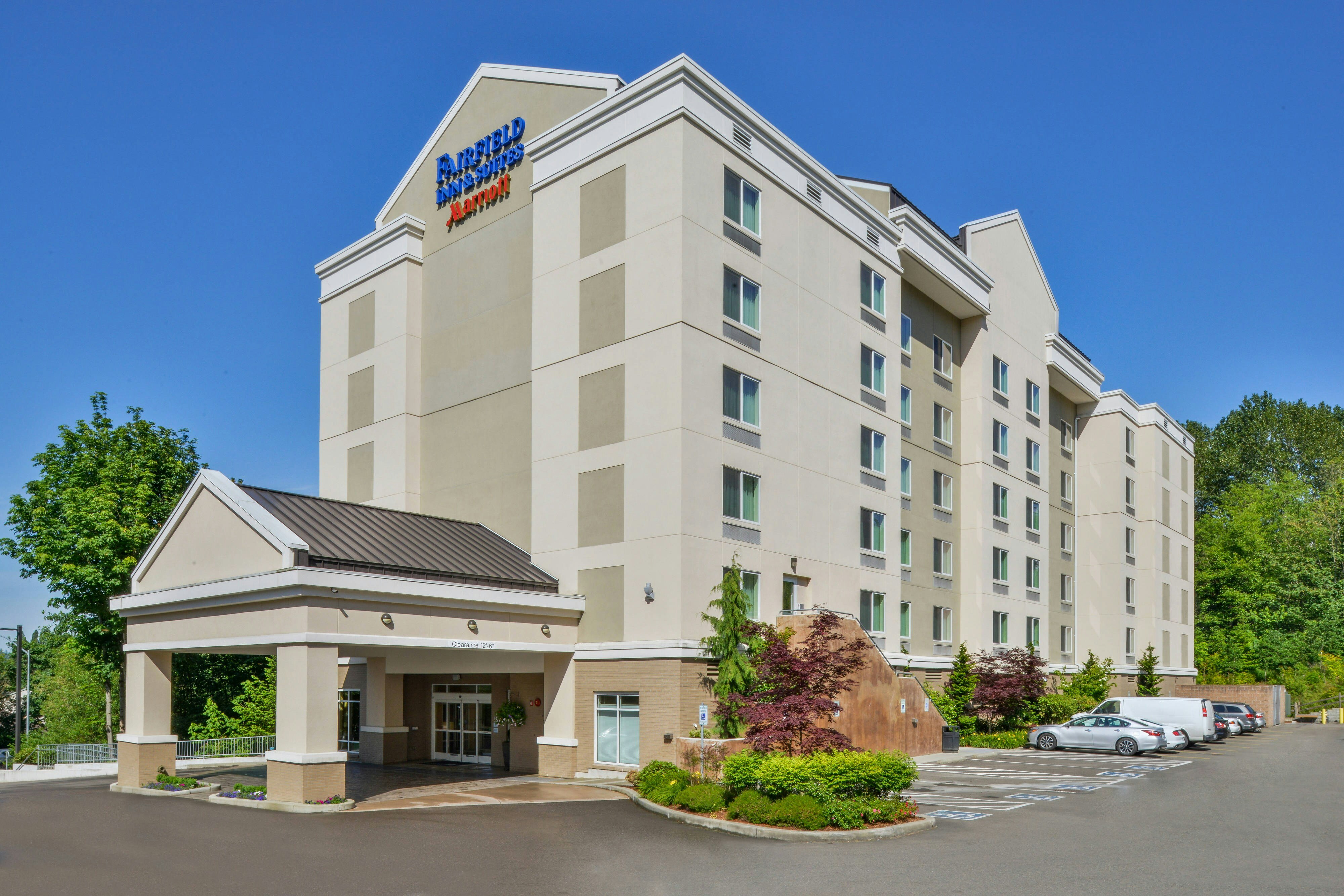 Fairfield Inn & Suites Tacoma Puyallup 17/18