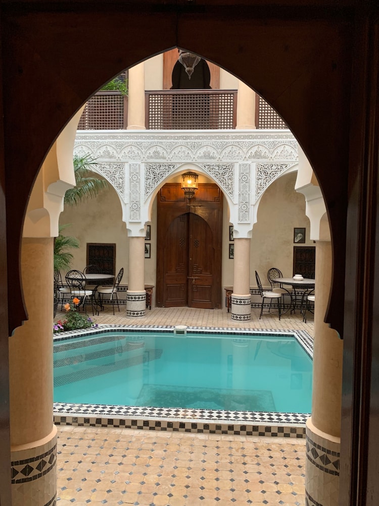 Riad Abaka 42/50