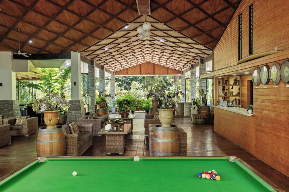 Orator Hotel Samoa 47/65