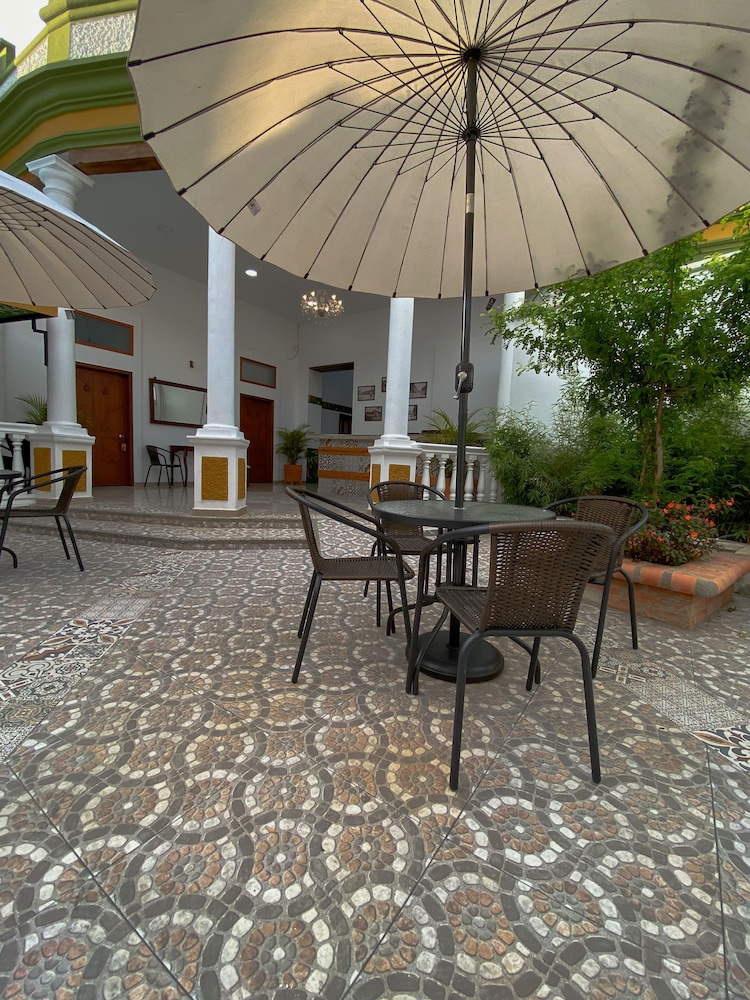 Hotel Evocacion 18/19