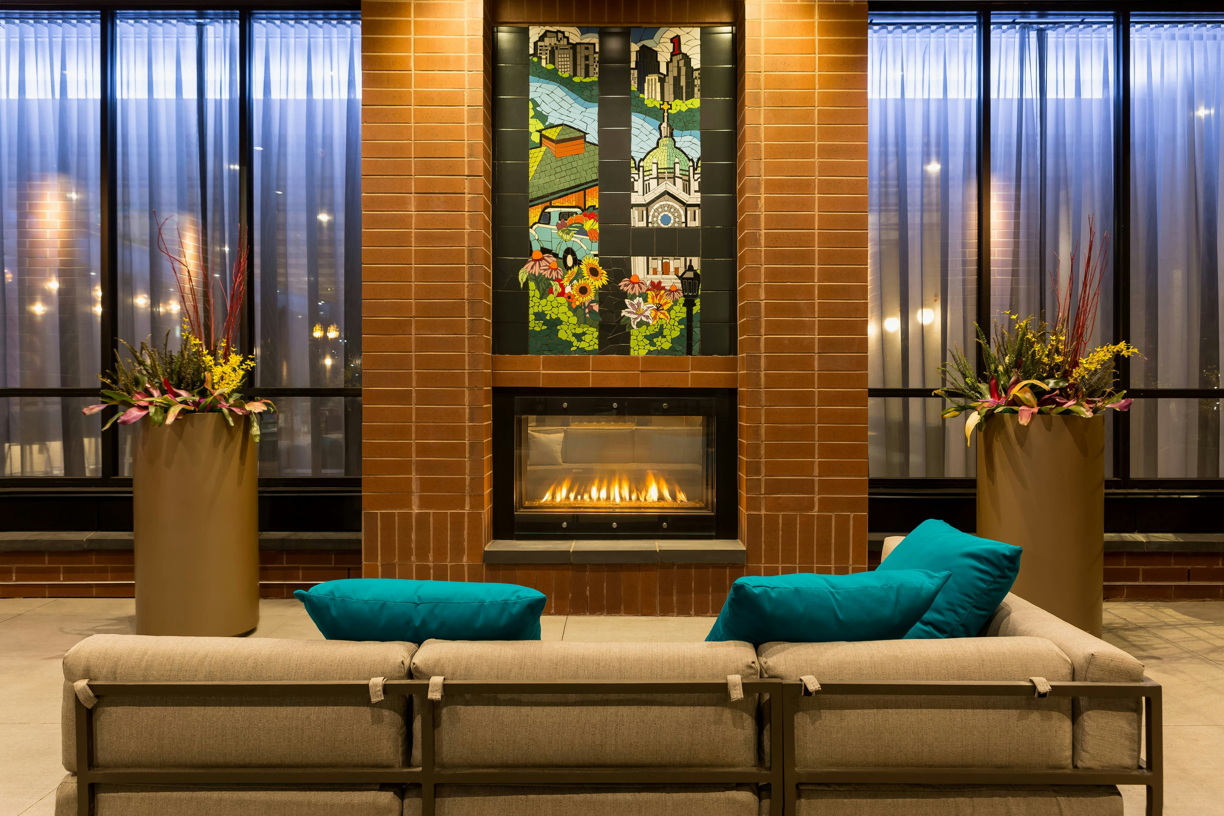 SpringHill Suites by Marriott St. Paul Downtown 4/8