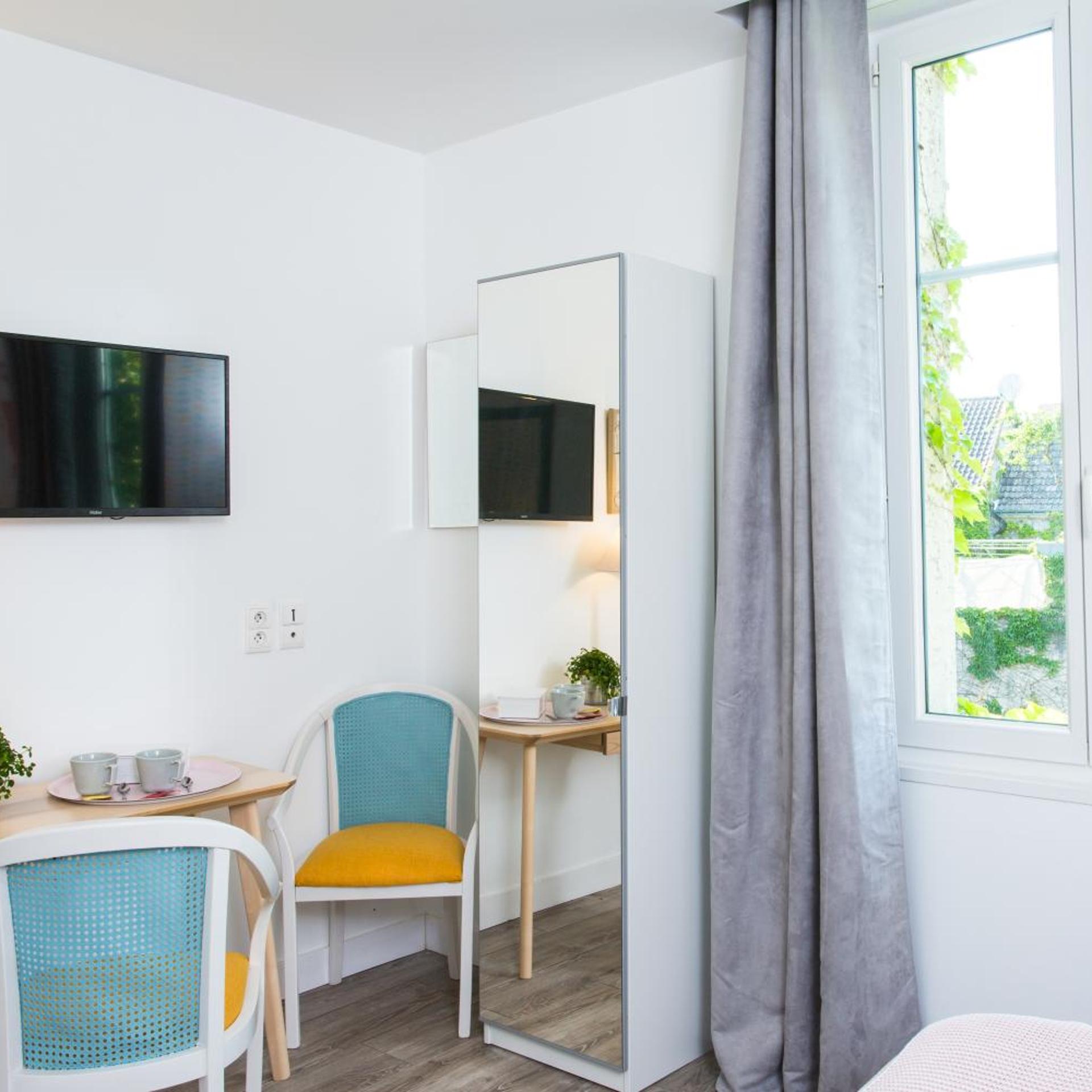 Logis Hotel de la Mere Hamard 32/50