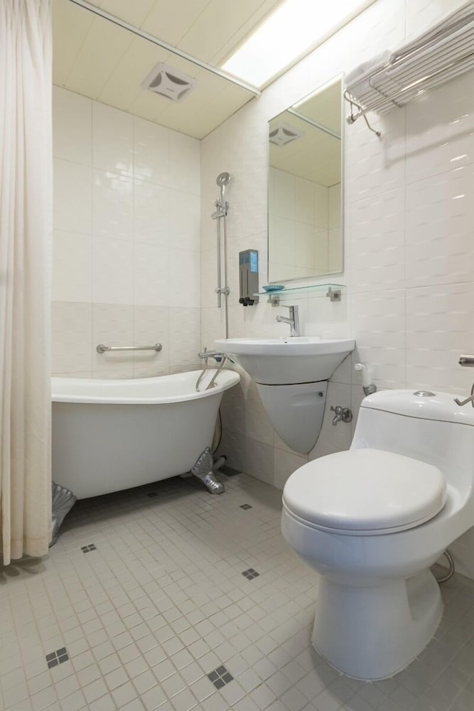 Tan Tso Ma Li Business Hotel 20/22