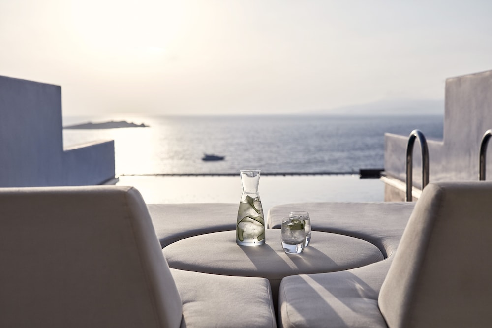 Myconian Korali Relais and Chateaux 69/78
