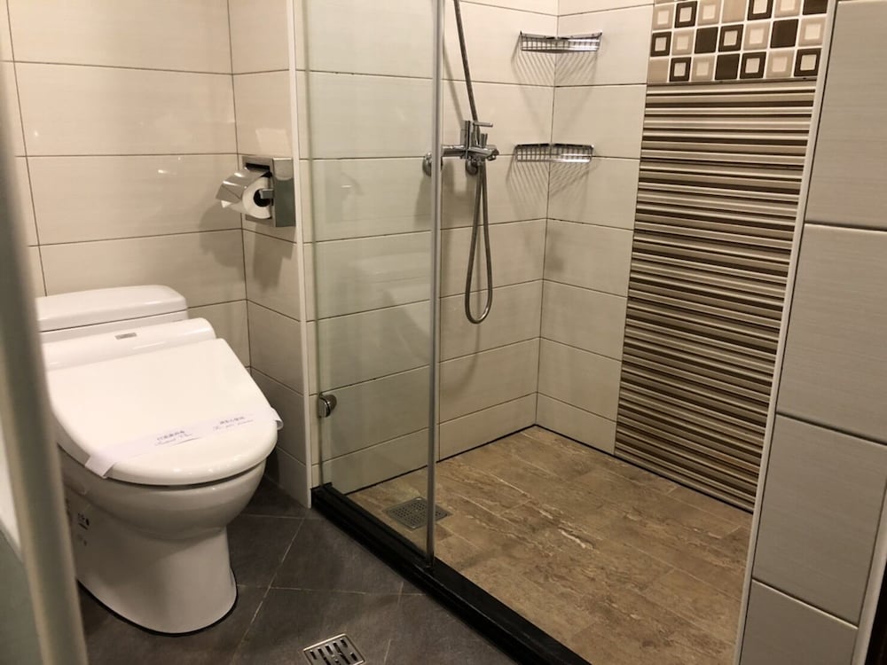 Sun Hotel 48/48