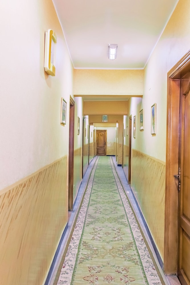 Guardian Guest House 50/69