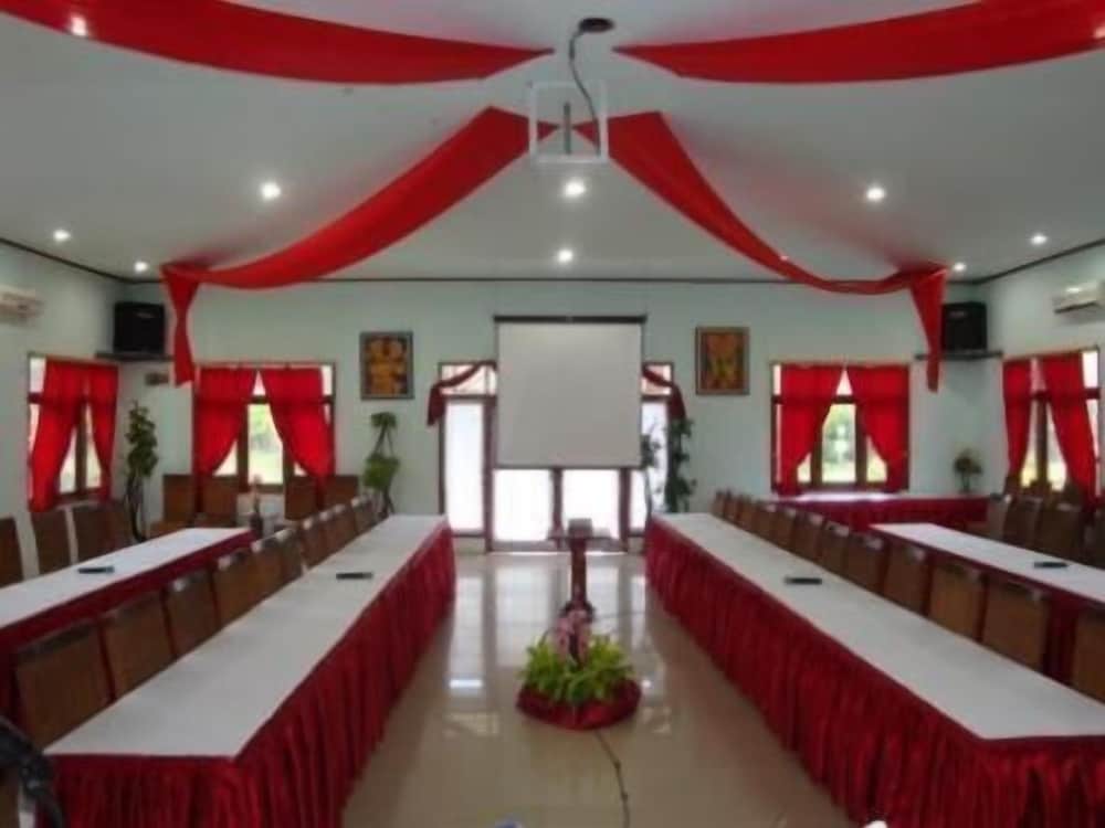 Luxio Hotel Sorong 12/26