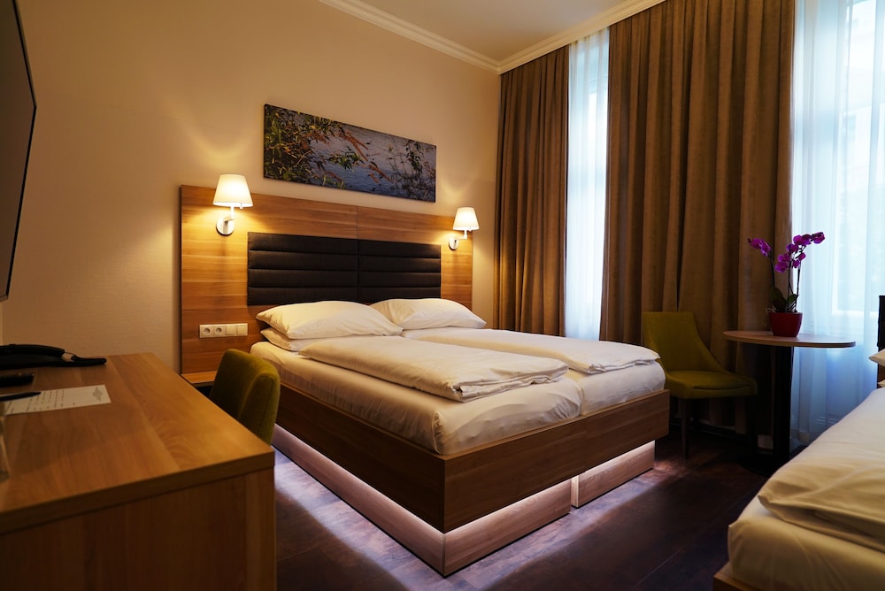 Hotel Marc Aurel 37/48