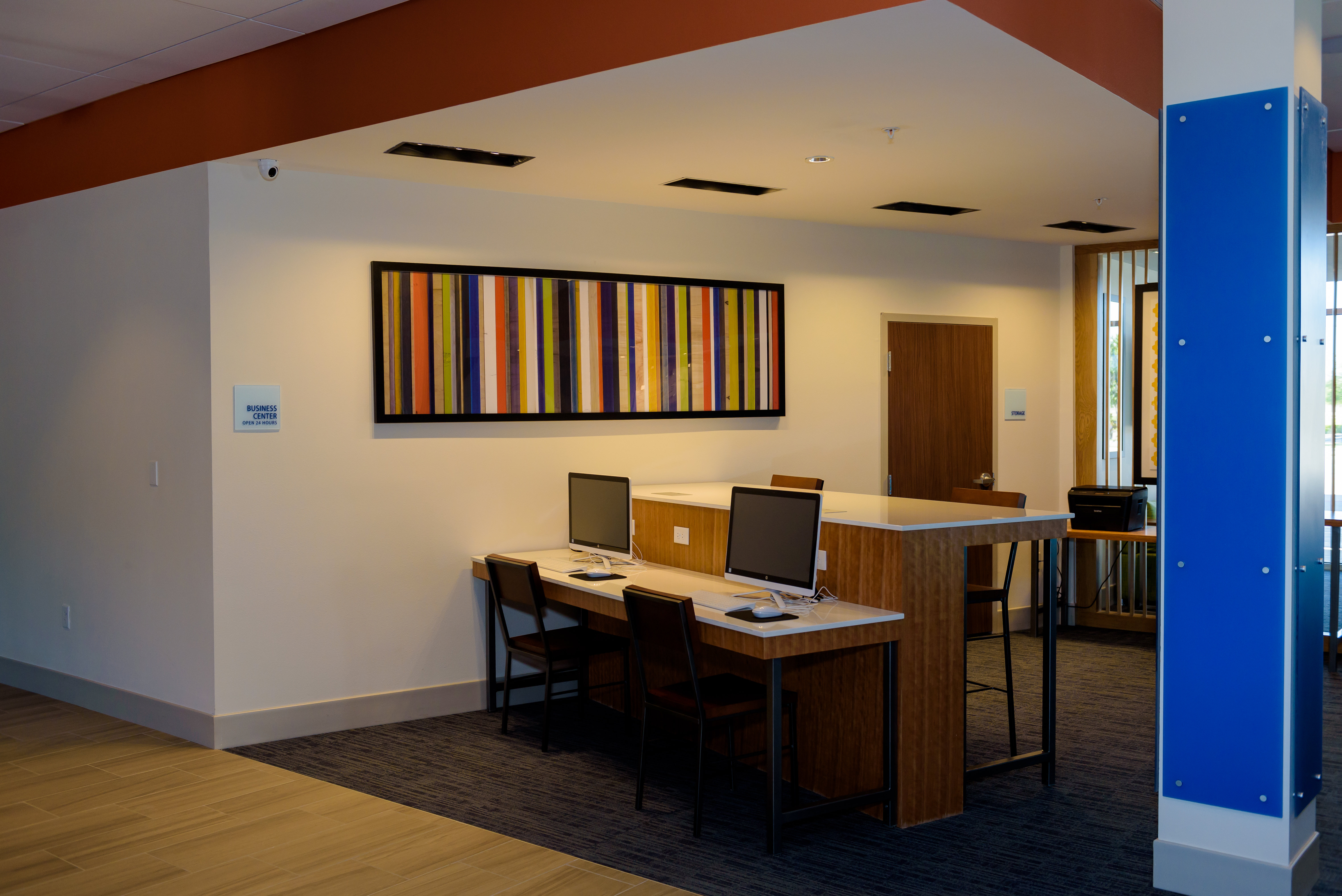 Holiday Inn Express Suites Mckinney Frisco East 8/36