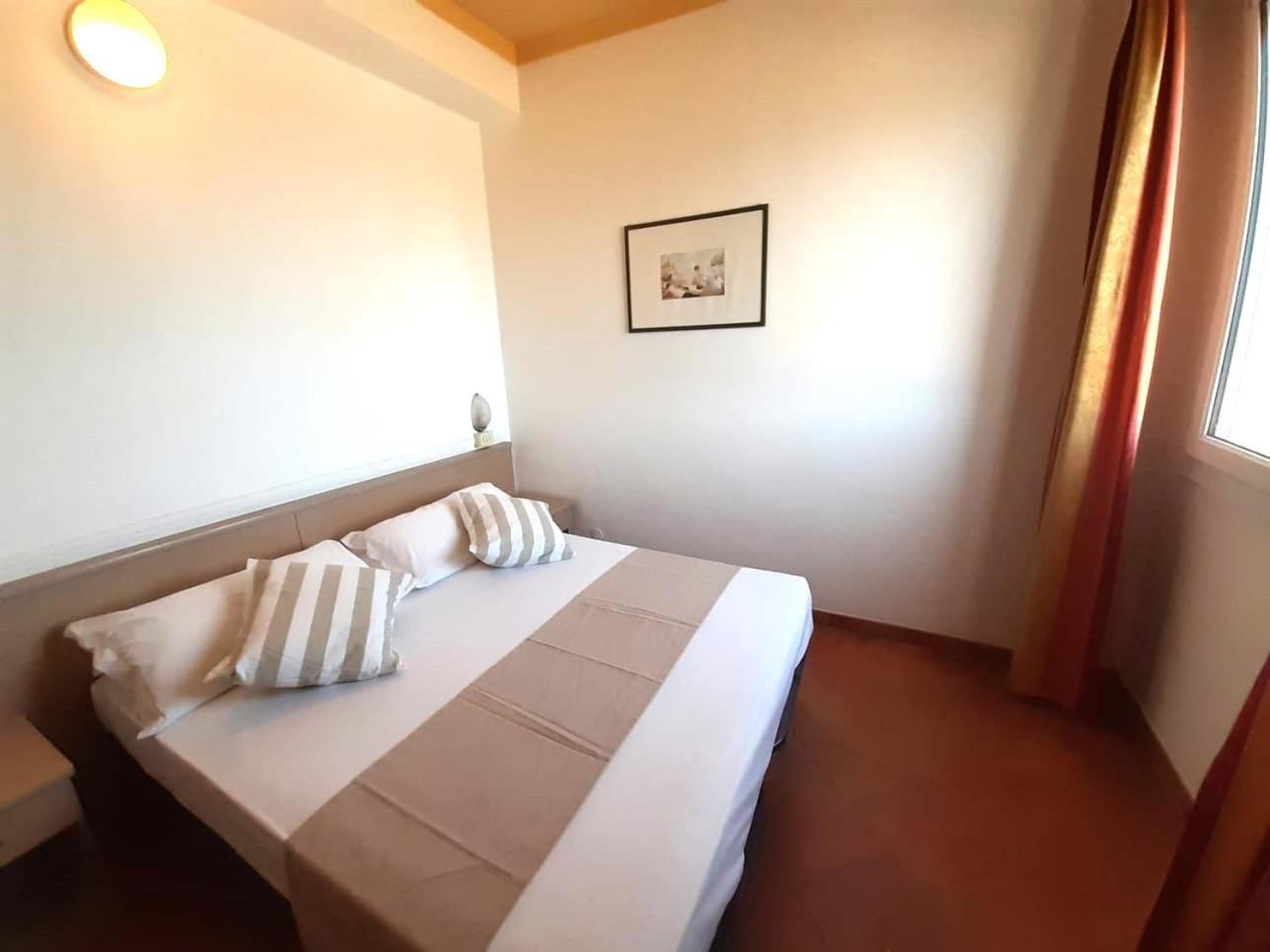 Standard, Double Bed