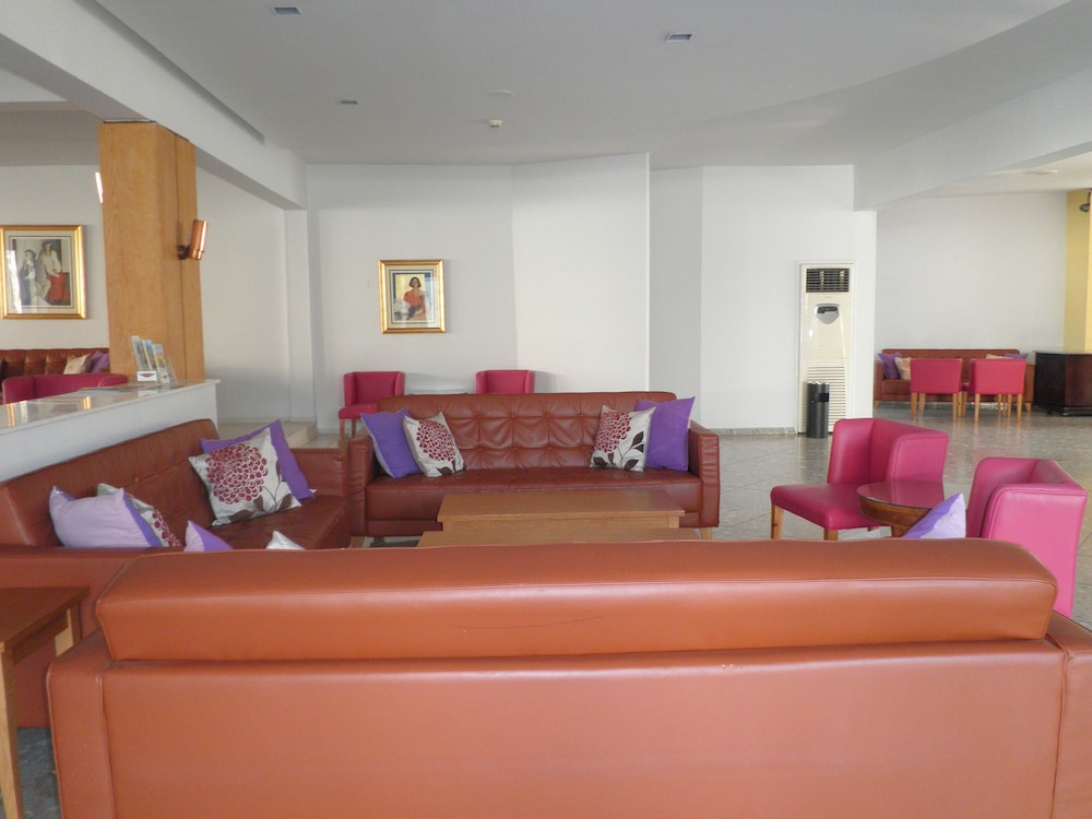 Park Beach Hotel 32/50