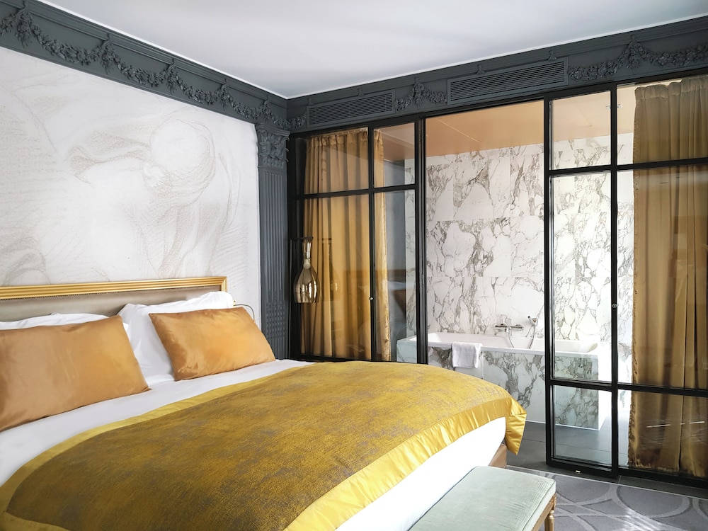 SOFITEL PARIS LE FAUBOURG 18/75