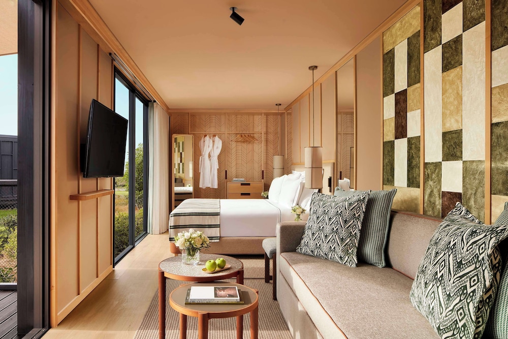 Tivoli Estela Golf & Lodges Porto (44km from Porto) 18/45