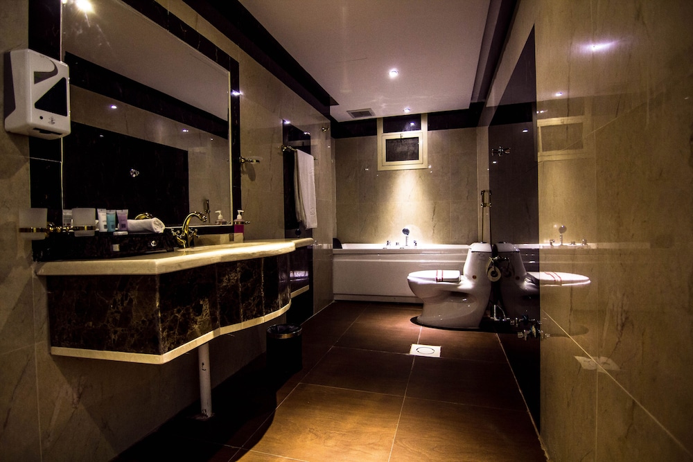 رست نايت للشقق الفندقية - الحمرا(Rest Night Serviced Apartments - AlHamra) 8/50