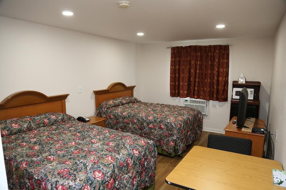 Americas Express Inn 17/22