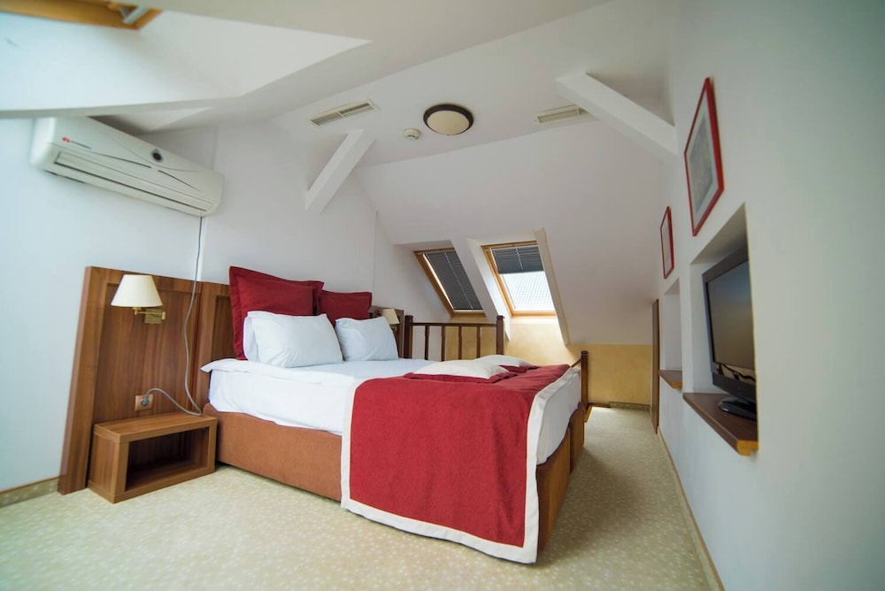 Hotel Gott 14/43