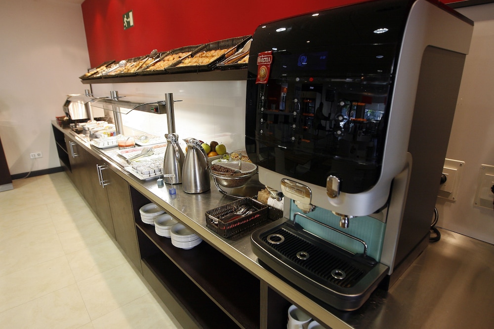 Travelodge Madrid Metropolitano 42/63