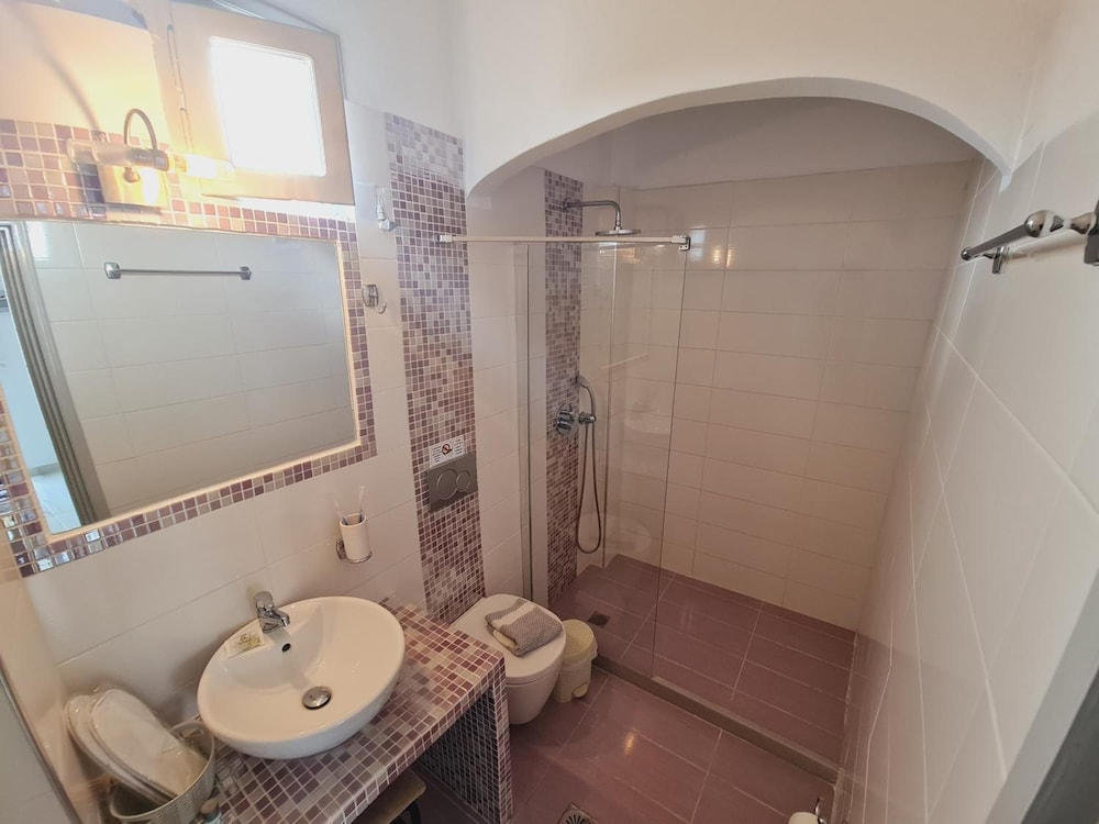 Villa Anto 37/50