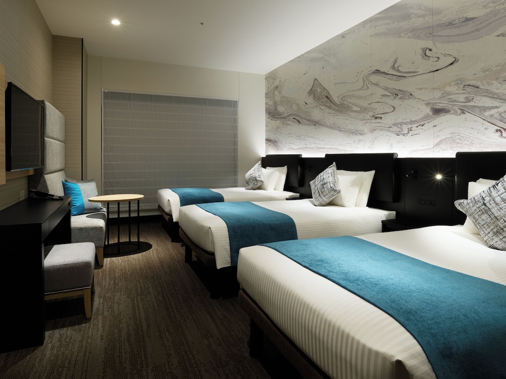 SUPERIOR, 3 BEDS