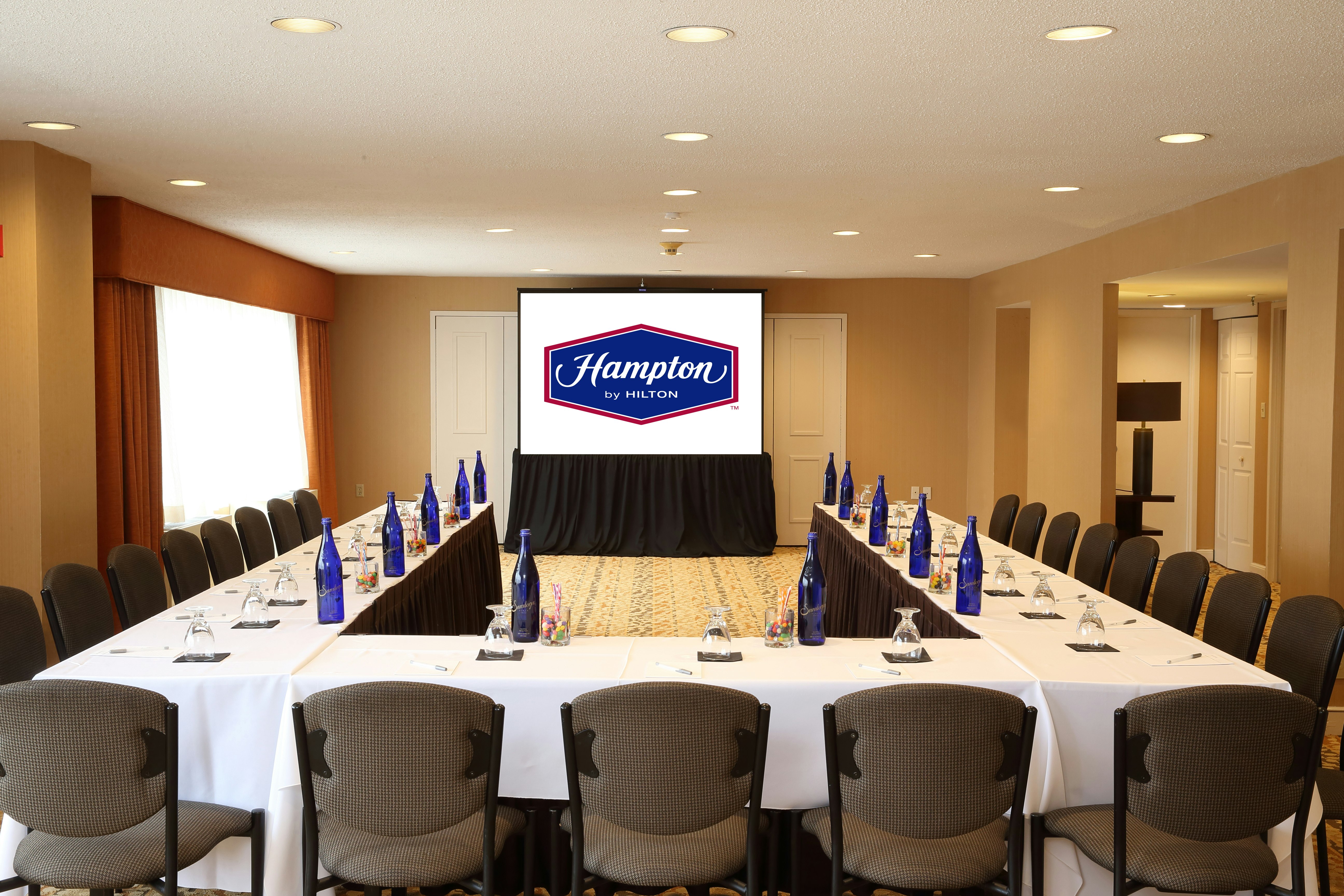 Hampton Inn Boston/Natick 23/30