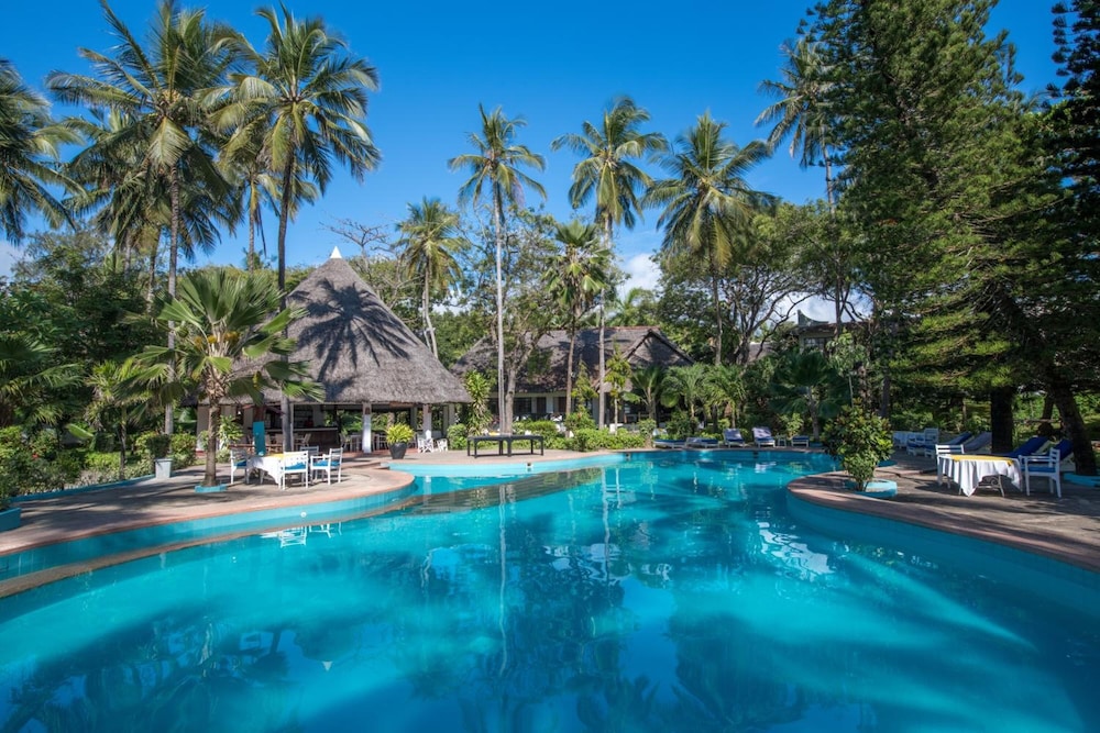 KILIFI BAY BEACH RESORT 44/50