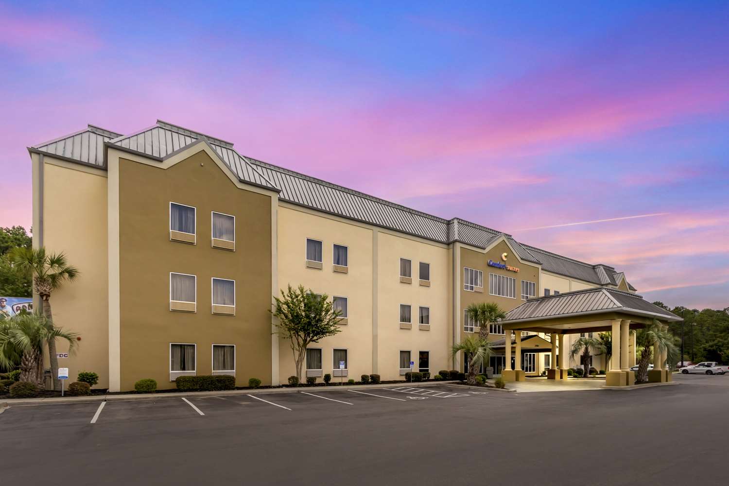 Comfort Suites At The University 2/14