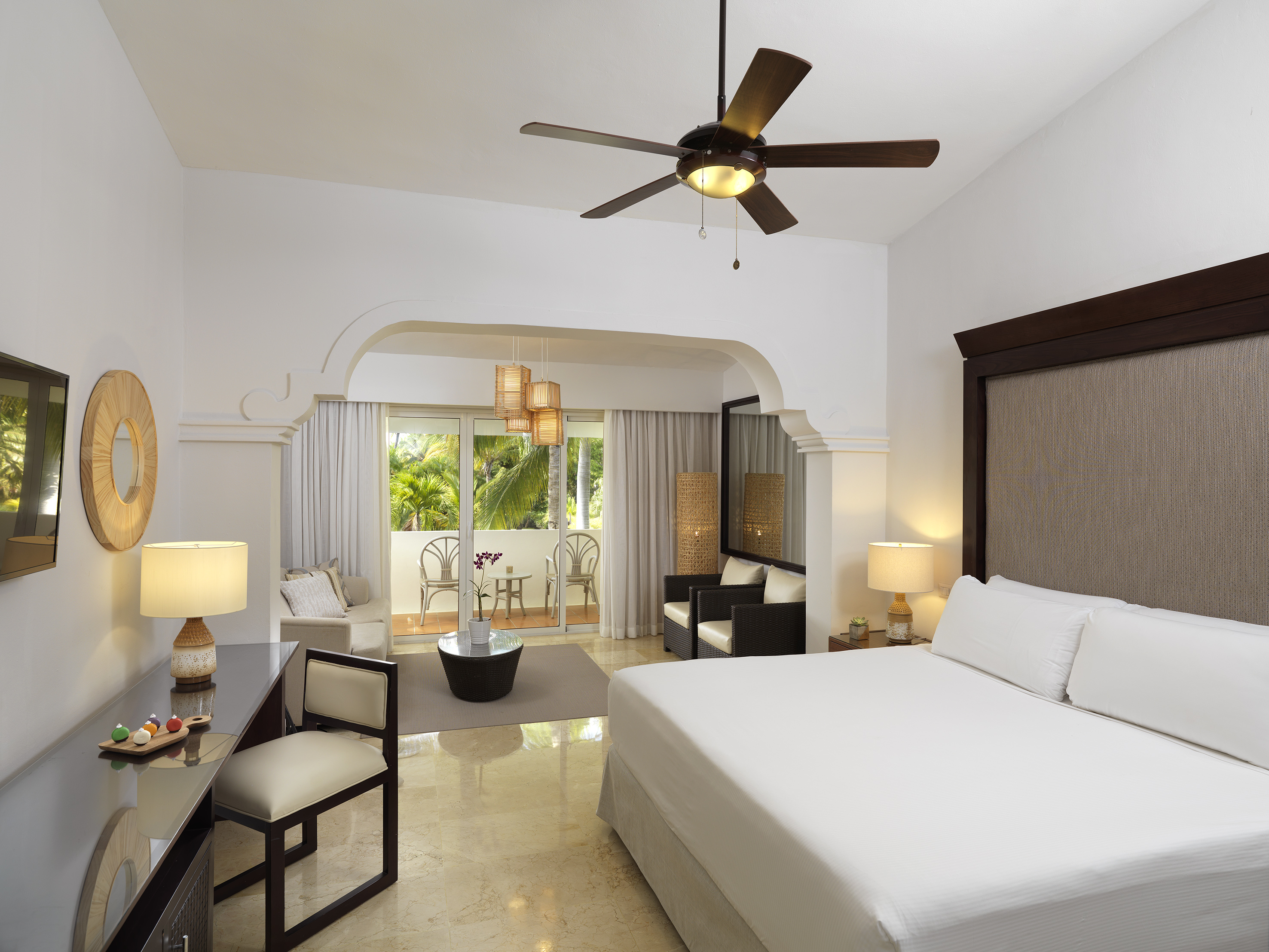 Deluxe, Double Bed