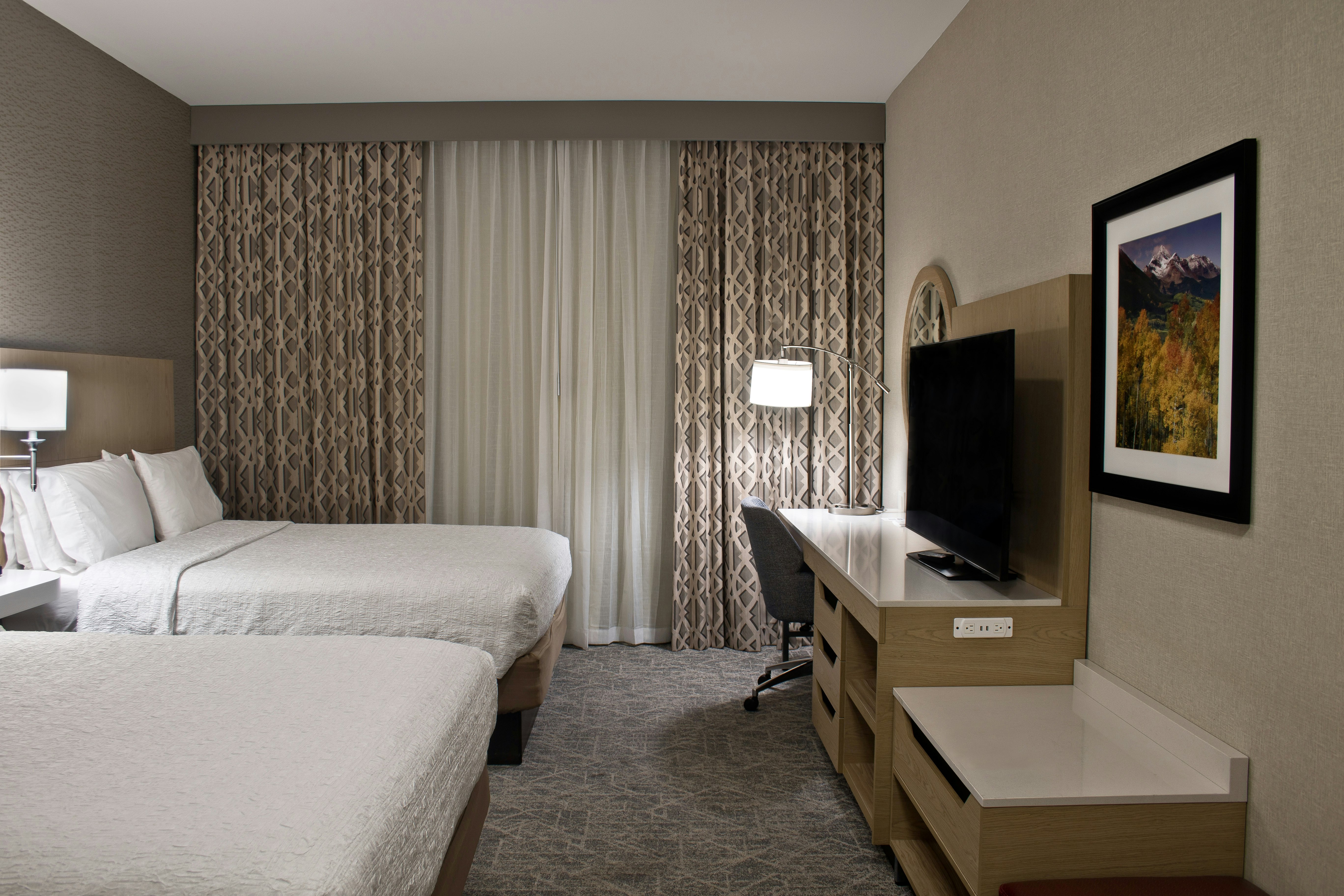 ROOM, 2 QUEEN BEDS