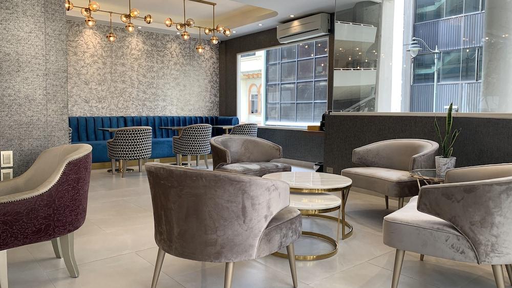 La Fontana Hotel 18/33
