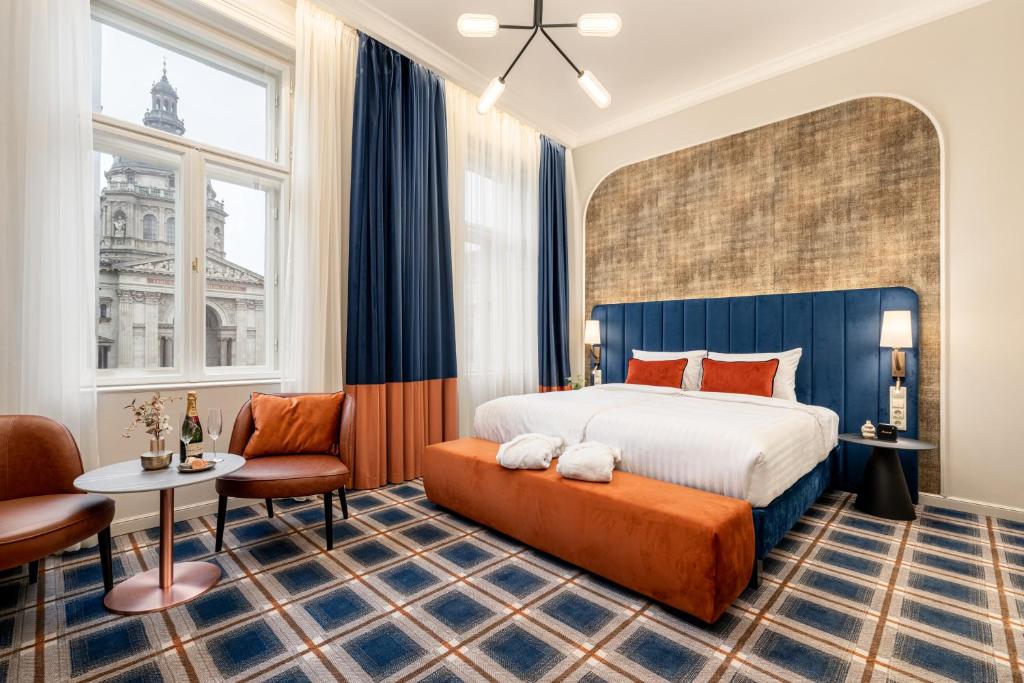 Basiliq Hotel 15/50