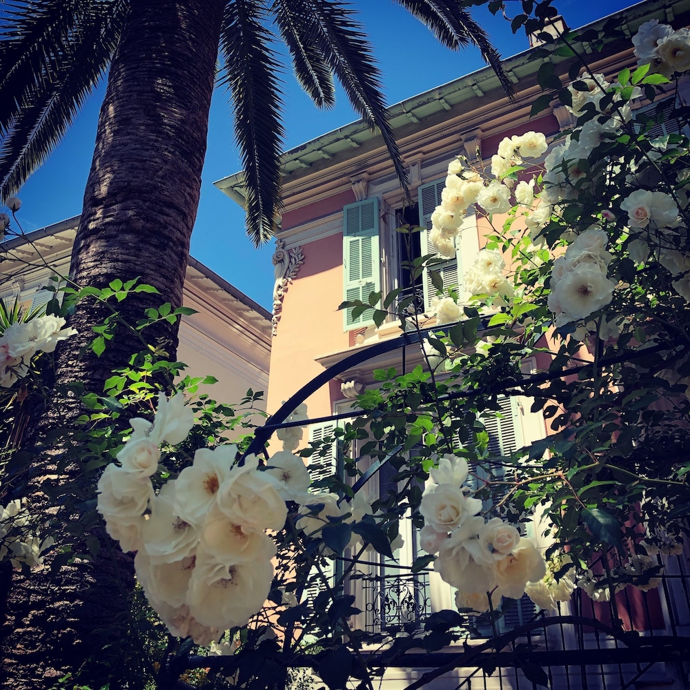 Hotel Villa Rose 39/49